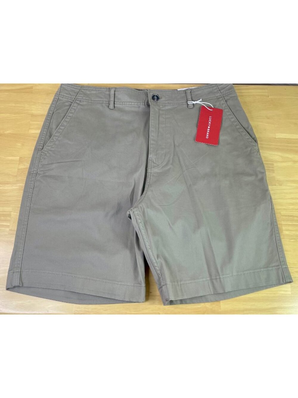Lucky Brand Flat Front Khaki Shorts - Men’s Size 38 - New w/With Tags